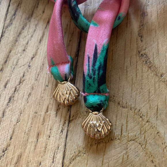 Wildfox Pineapple Print Bikini Top - Picture 2 of 2